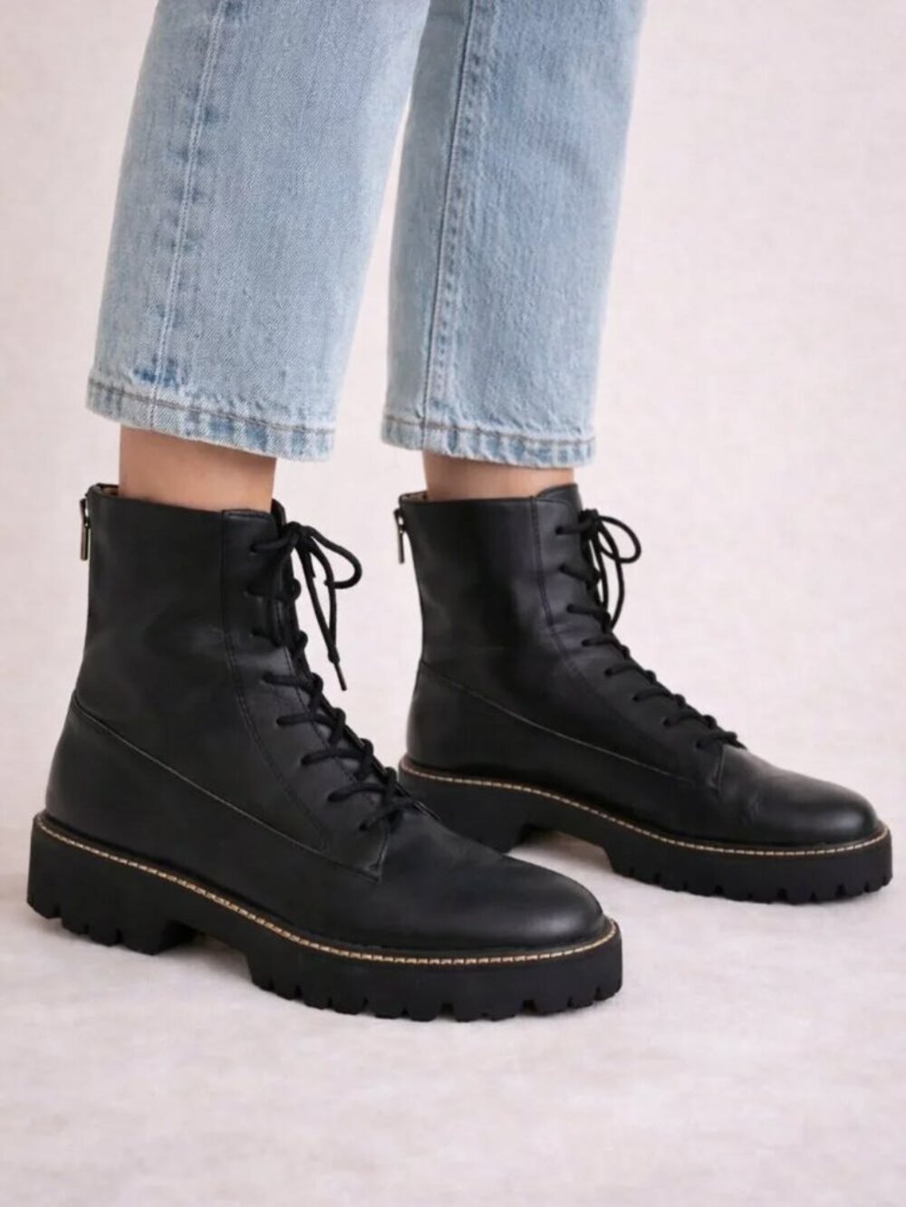 Madewell Citywalk Lugsole Lace-Up Combat Boots Black Leather Size 7.5